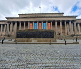 Tours st georges plazae front